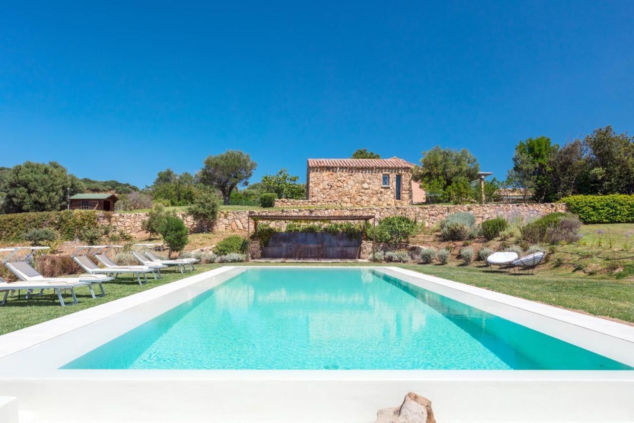 Albero Capovolto Bed & Breakfast Golfo Aranci Exterior photo